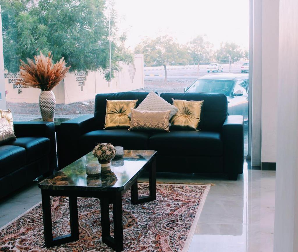 Alhama Hotel Appartment Mukhi Luaran gambar